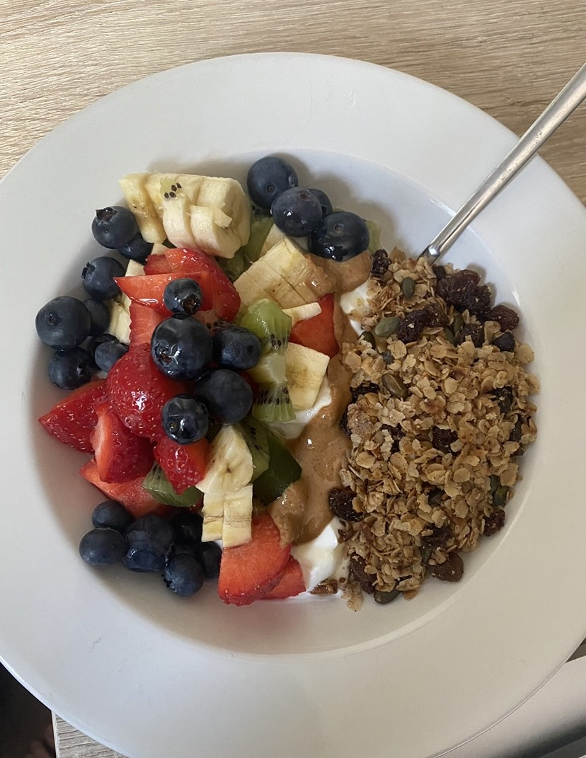 Fruit and granola bowl